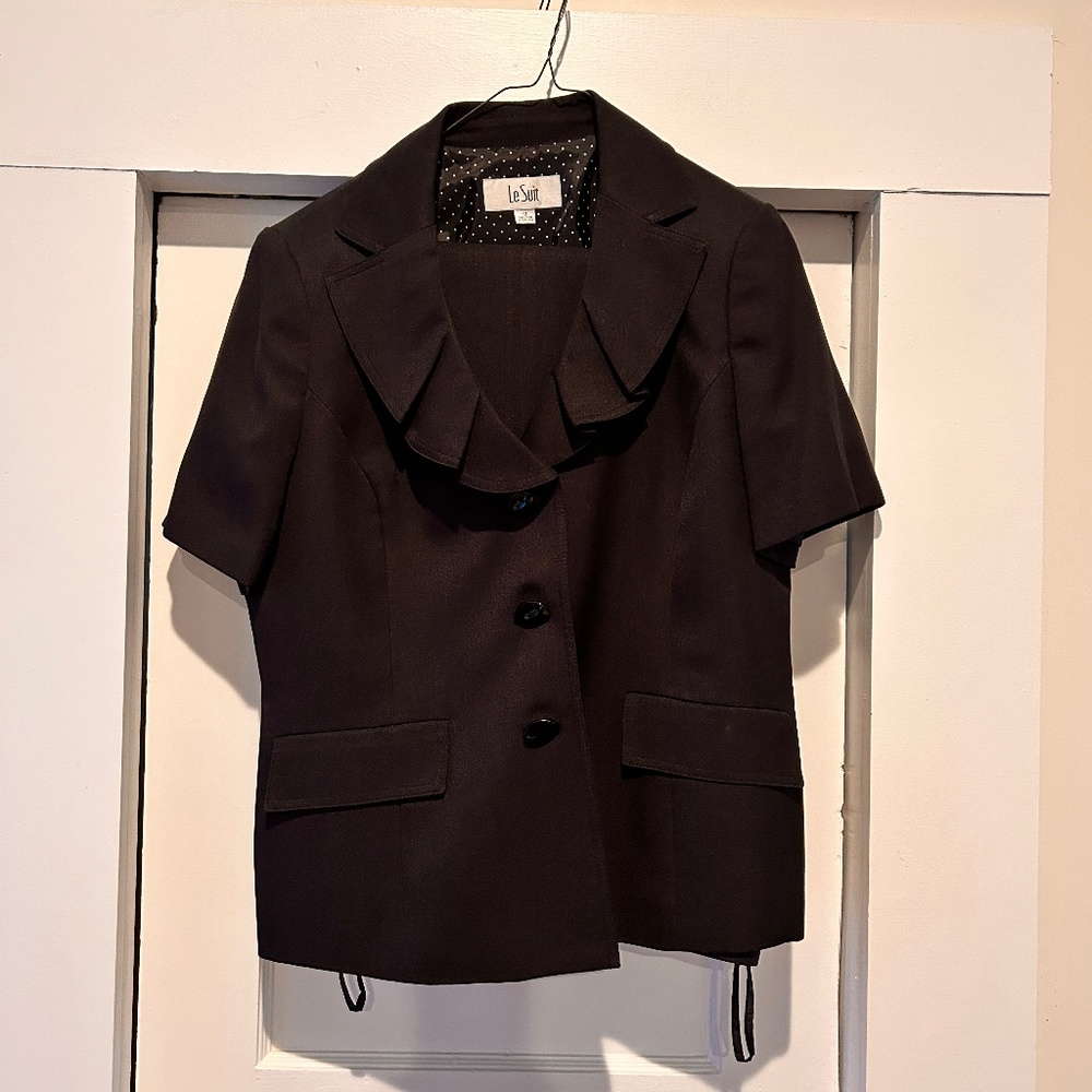 Women’s Pant Suit